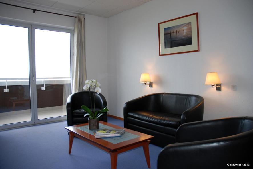 Hotel Savoie Leman Thonon-les-Bains Oda fotoğraf